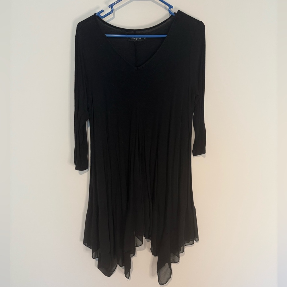 Elegant Black V-Neck Tunic